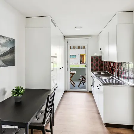 Fenus Geraeumige In Ruhiger Lage Sgt03 Appartement *